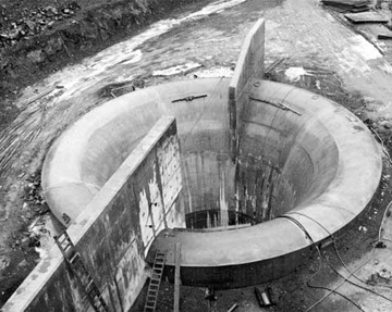 Construction of morning glory spillway
