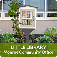 Little Library en la oficina comunitaria de PUD Monroe