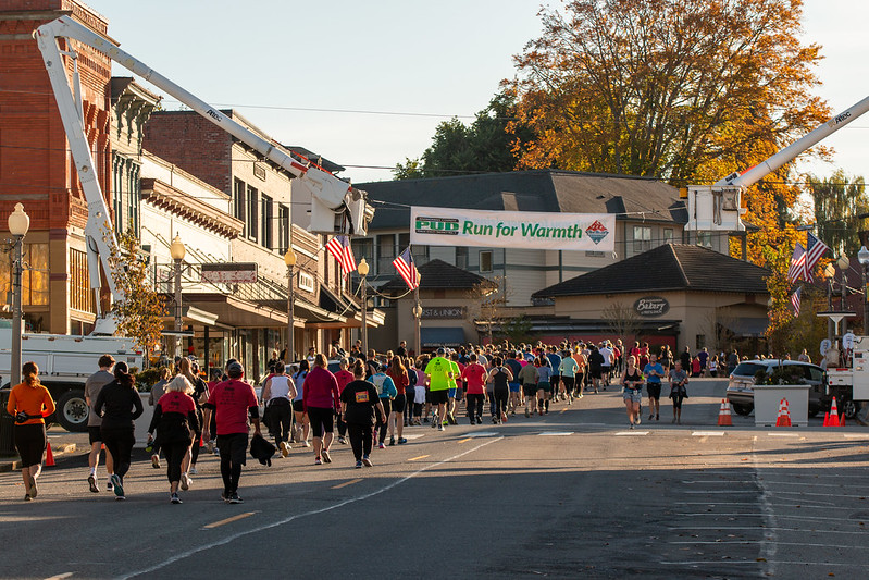 Snohomish First Street with PUD banner during Run for Warmth