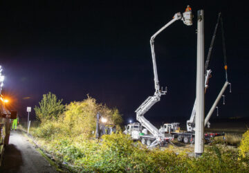 Final Pole Set on Stanwood to Camano 115kV Transmission Line